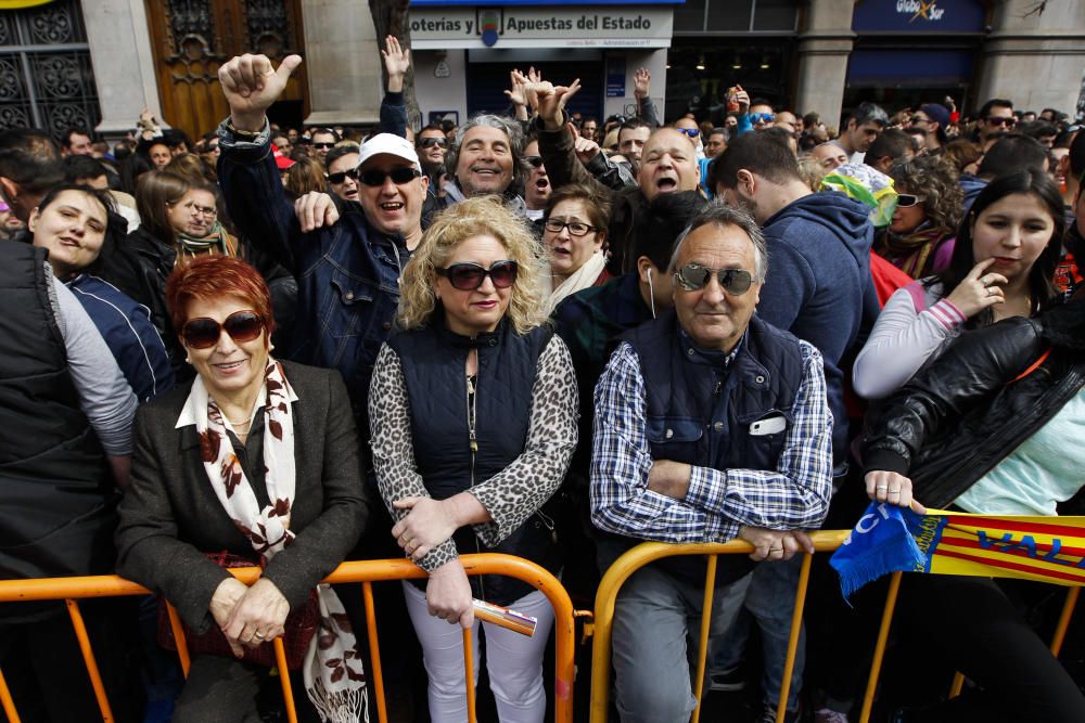 Búscate en la mascletà del 6 de marzo