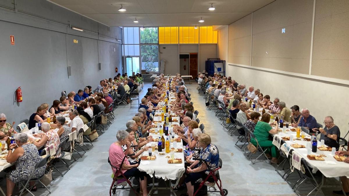 La Baixà, el Xupinàs y los festejos taurinos marcan las fiestas de Benifairó de les Valls.