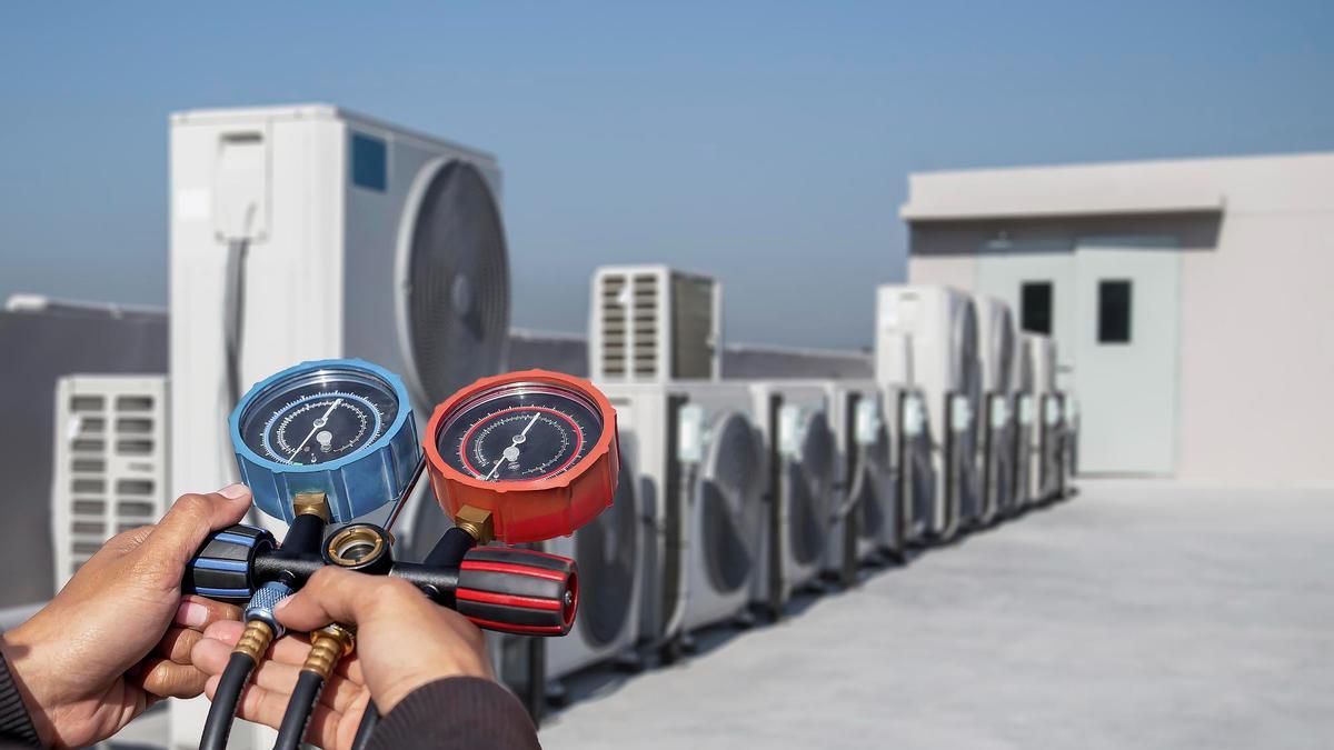 Montaje y mantenimiento de instalaciones de climatización y ventilación-extracción.