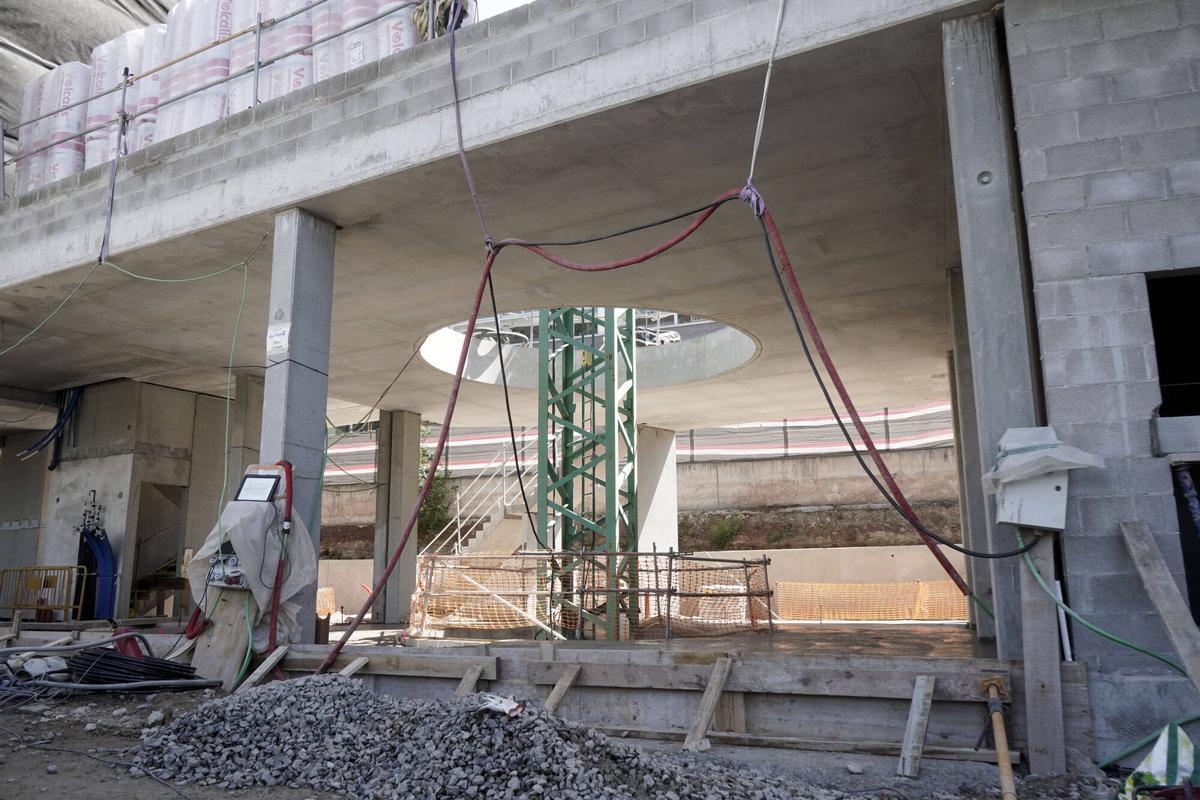 Visita a les obres de l'edifici d'habitatge cooperatiu en cessió d'ús de Manresa, La Bertrana
