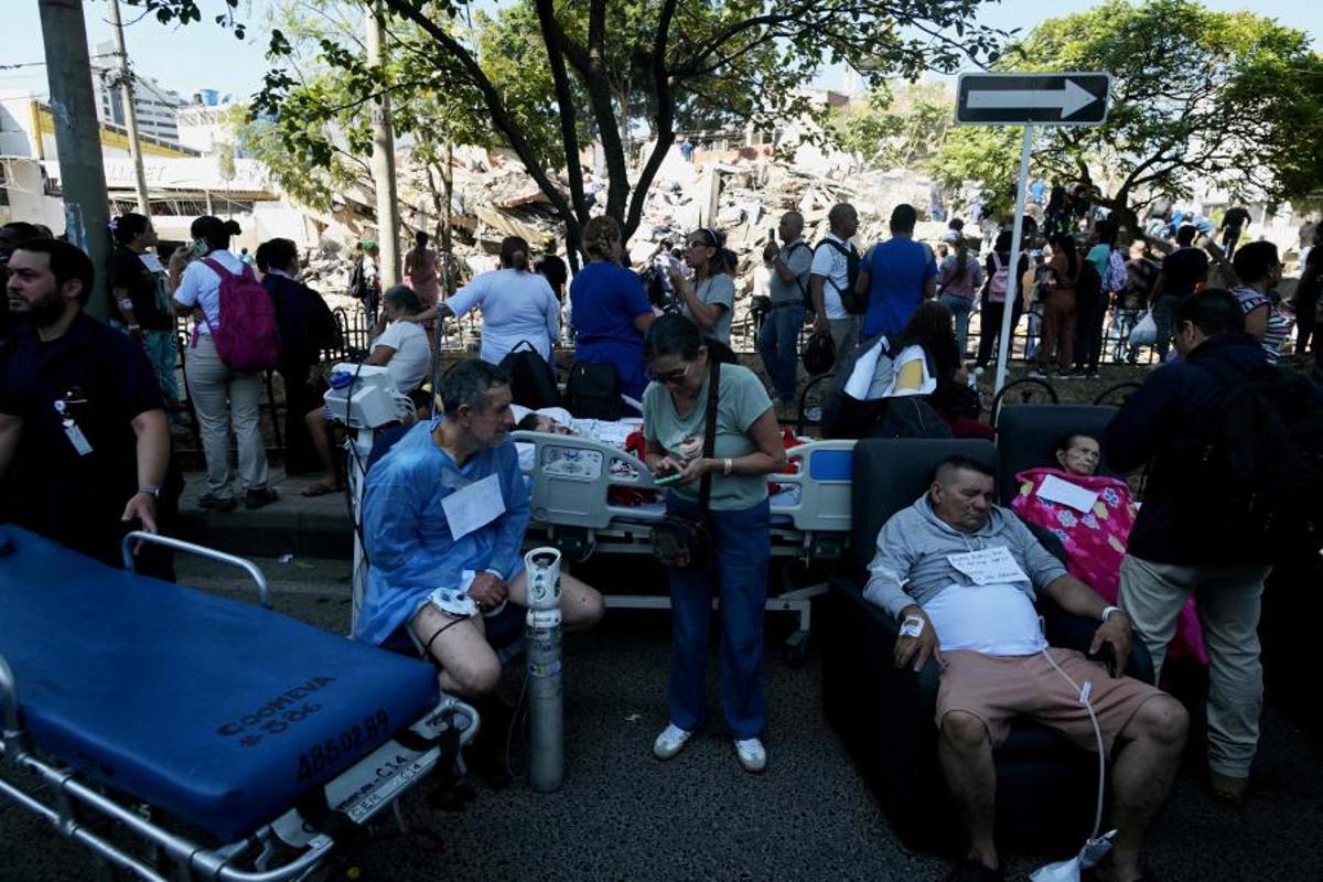 Imágenes del terremoto de magnitud 7,4 que ha sacudido a la mayor parte de Colombia Imágenes del terremoto de magnitud 7,4 que ha sacudido a la mayor parte de Colombia