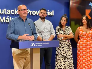 Marwan, Aslándticos, Retrovid, Mario Ezno y Xispazo, en el Festival de Poesía y Música Abolongo de Jubrique