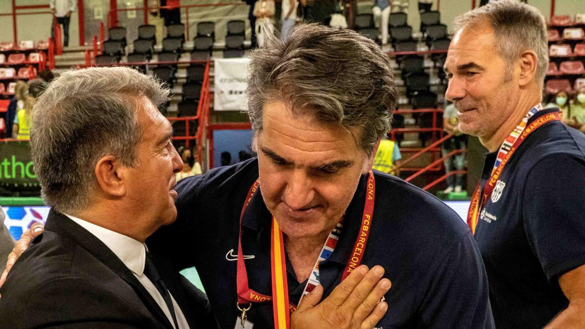 Joan Laporta felicitó efusivamente a Carlos Ortega
