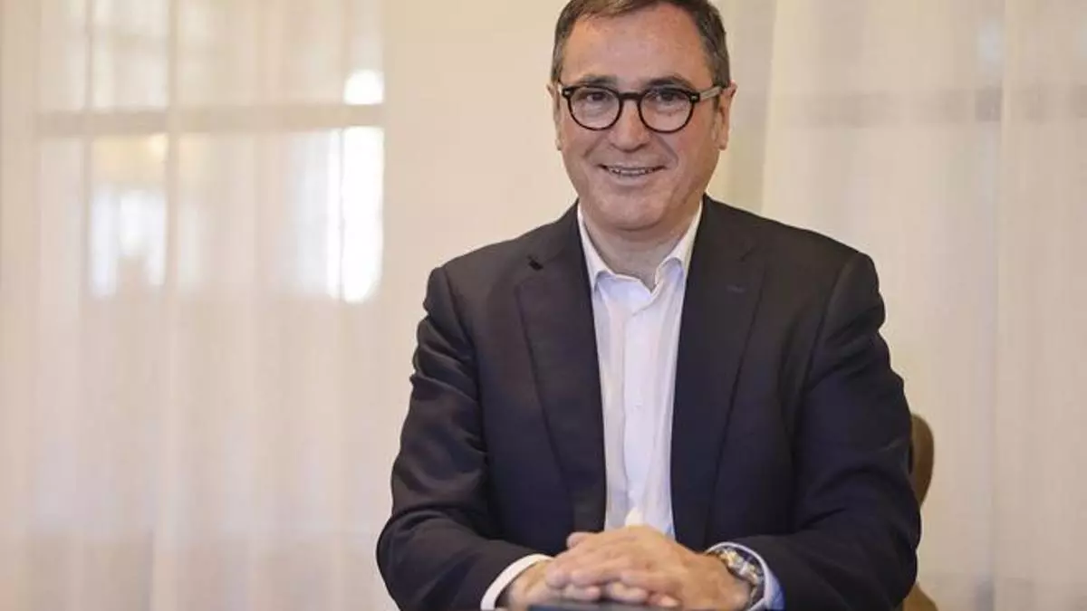 Denis Le Vot, CEO de Dacia, confirma un coche elctrico peque?o por solo 18.000 euros