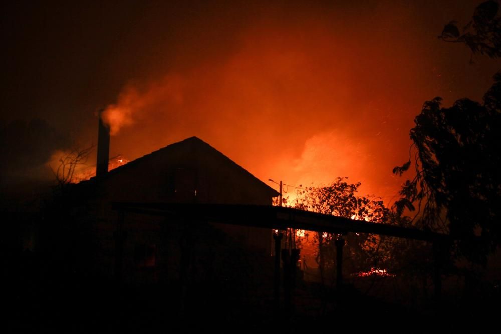 Incendio de grandes dimensiones en el centro de Po