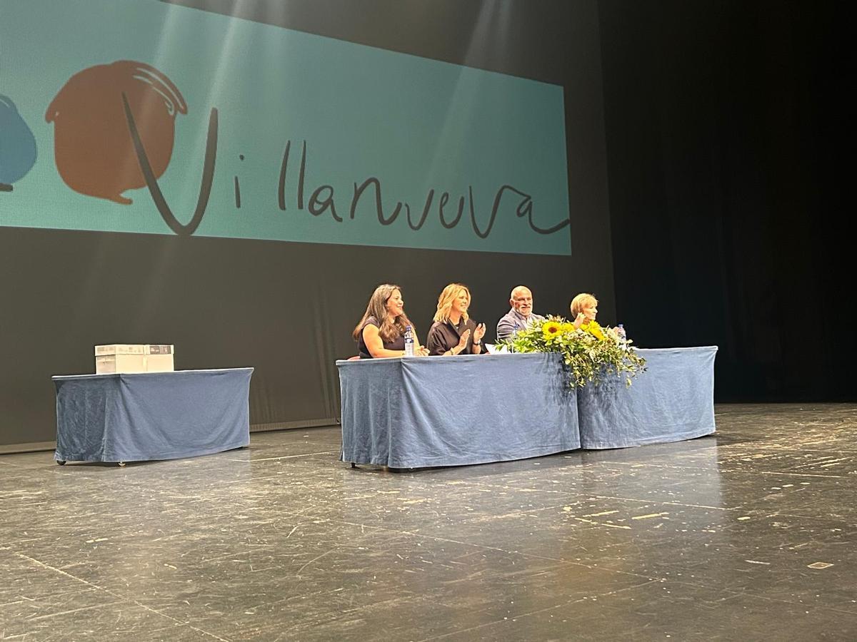 EN IMÁGENES: Graduación de Bachillerato y ciclos formativos del IES Juan de Villanueva de Pola de Siero