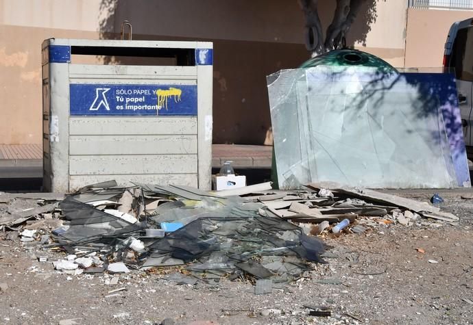 10/07/2019 CASAS NUEVAS. TELDE. Basura en el barrio de Casas Nuevas.   Fotógrafa: YAIZA SOCORRO.  | 10/07/2019 | Fotógrafo: Yaiza Socorro