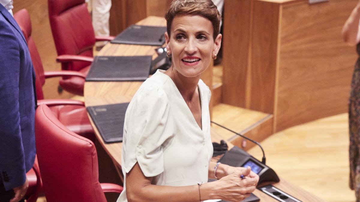 María Chivite tras ser investida nuevamente presidenta del Gobierno de Navarra.