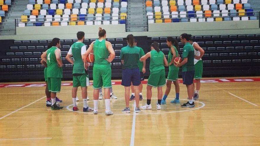 Paola Ferrari será baja en el primer partido de pretemporada del Mann-Filter