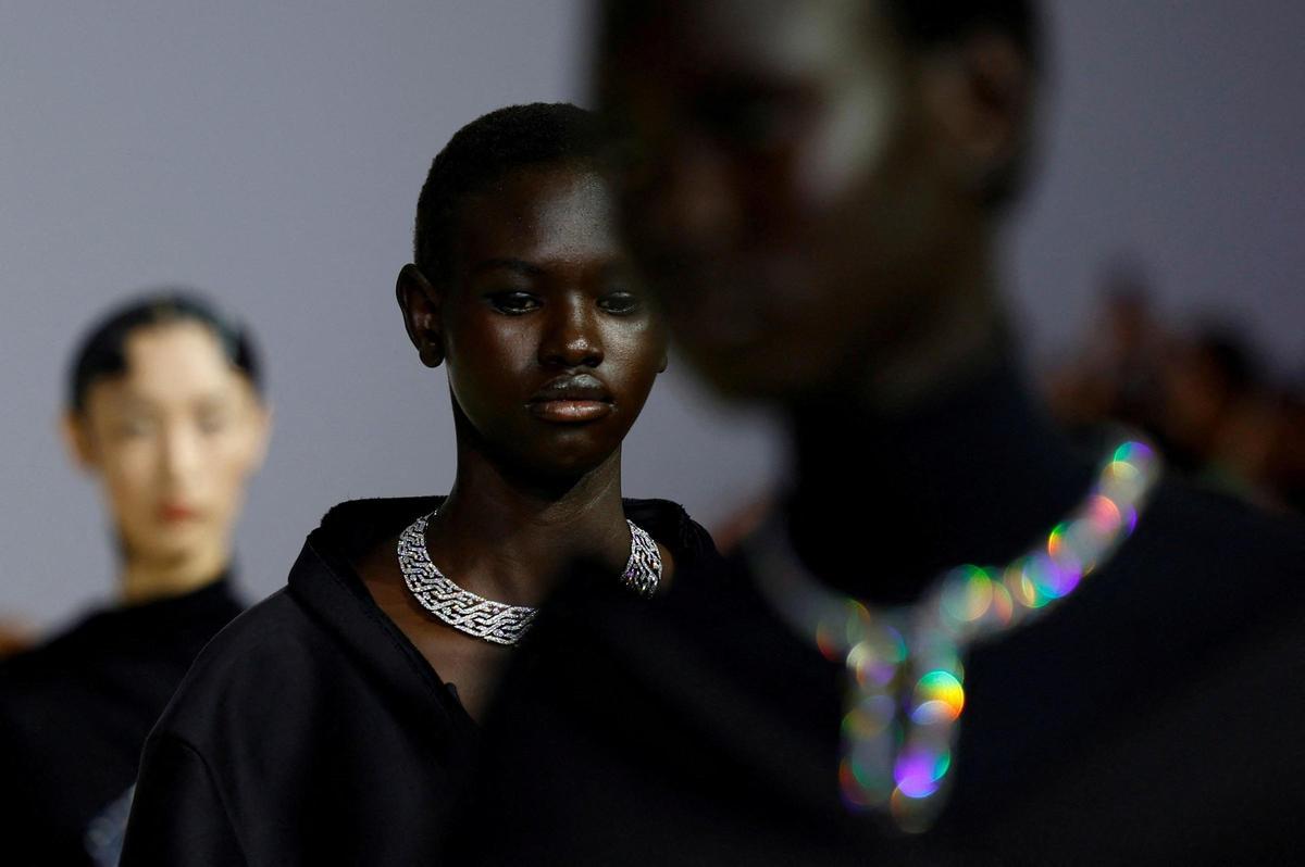 Desfile de Kim Jones durante la Semana de la Moda de París.