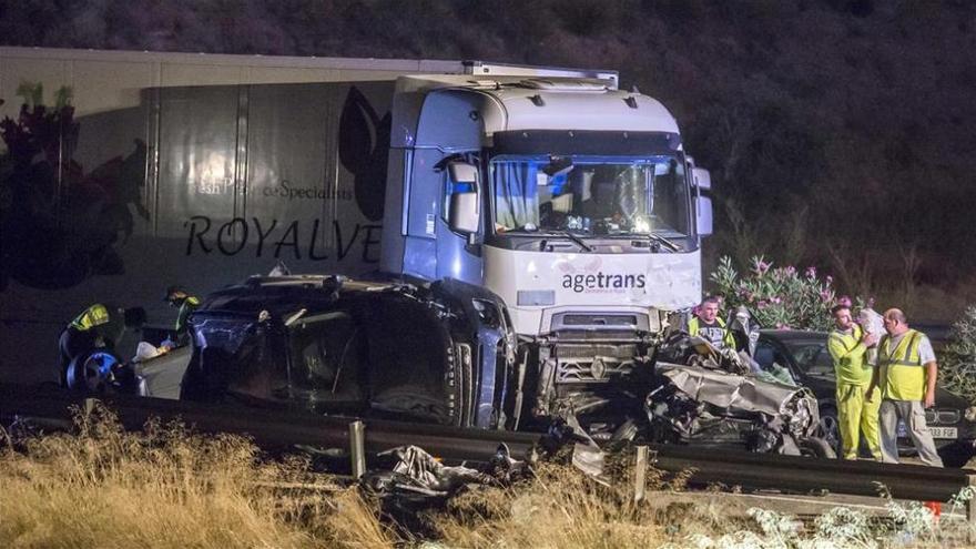 Cinco muertos y 10 en un accidente en cadena en la A-7 en Murcia