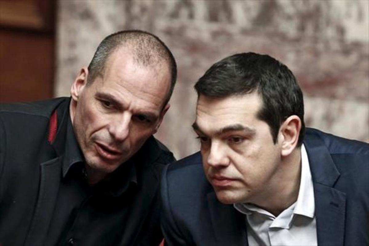 El primer ministre grec, Alexis Tsipras (dreta), i l’exministre de Finances Iannis Varufakis.