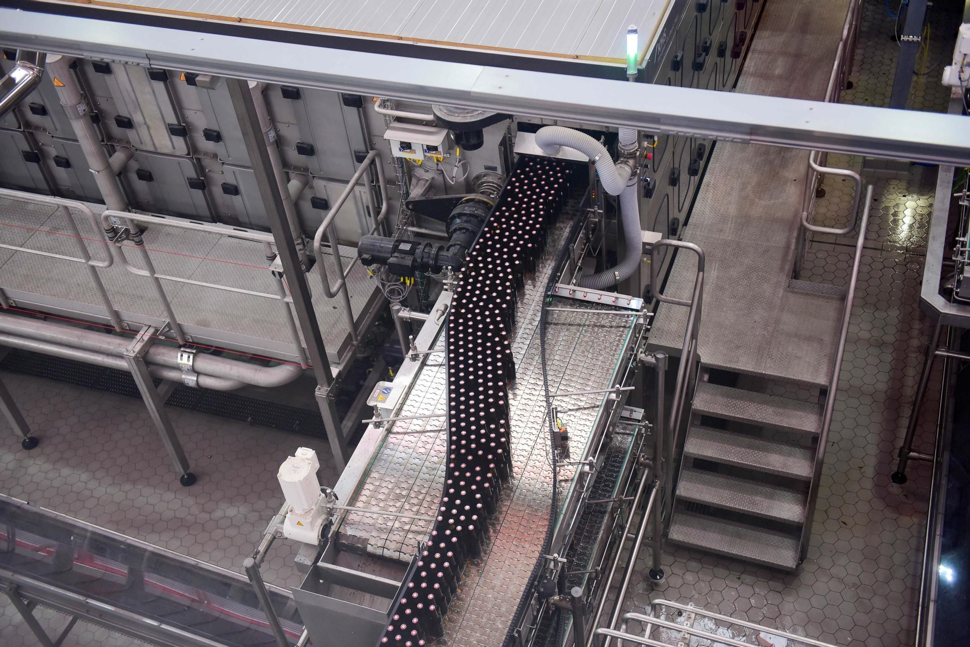 Estrella Galicia estrena 'cocina': visita a las instalaciones de la nueva fábrica en Morás