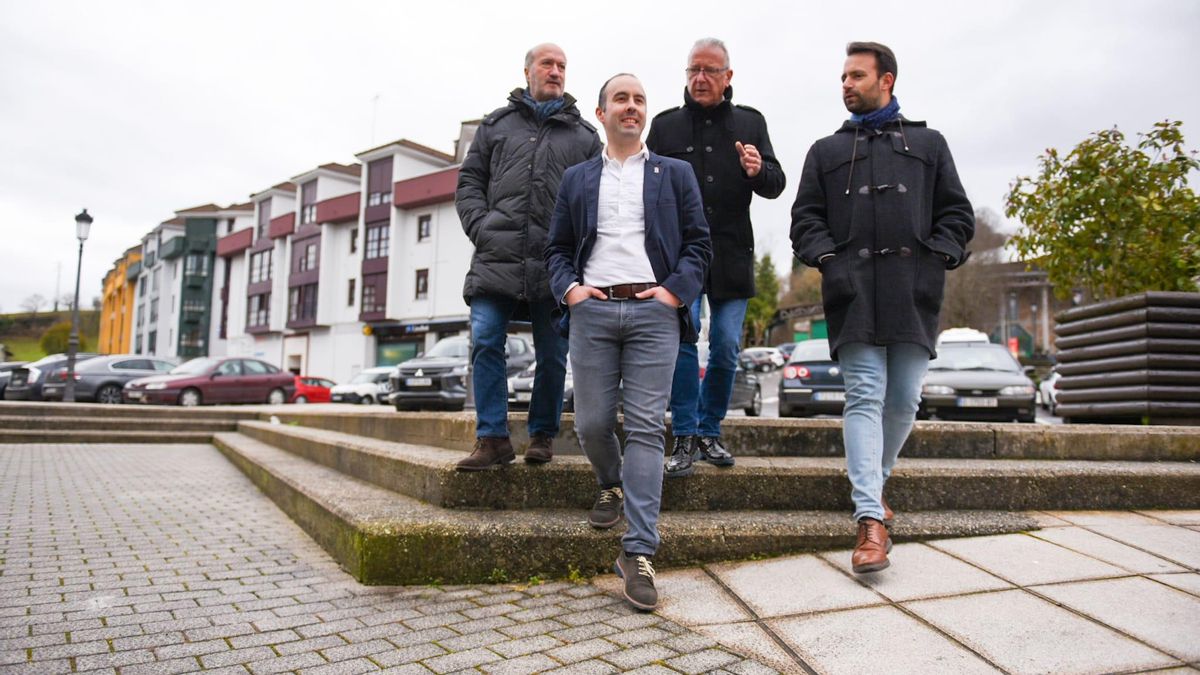 Por la izquierda, Luis Venta, Pablo Onís, José Manuel Felgueres y Álvaro Queipo, en Nava