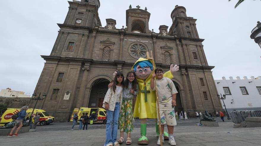 &quot;La Virgen del Pino es una promesa&quot;: las reacciones después de la misa en la Catedral de Santa Ana