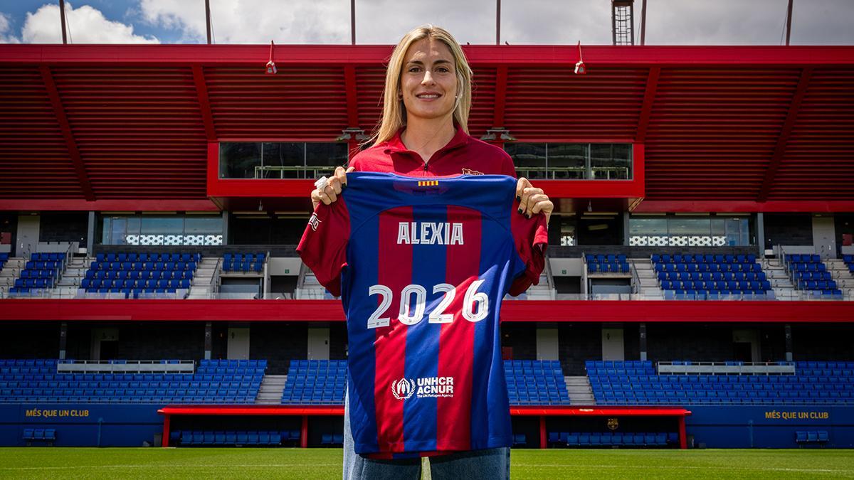 Alexia renovó hasta 2026