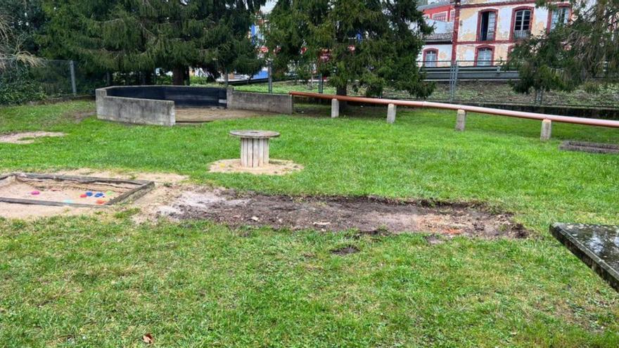 Finaliza la reparación del socavón del colegio de Lieres