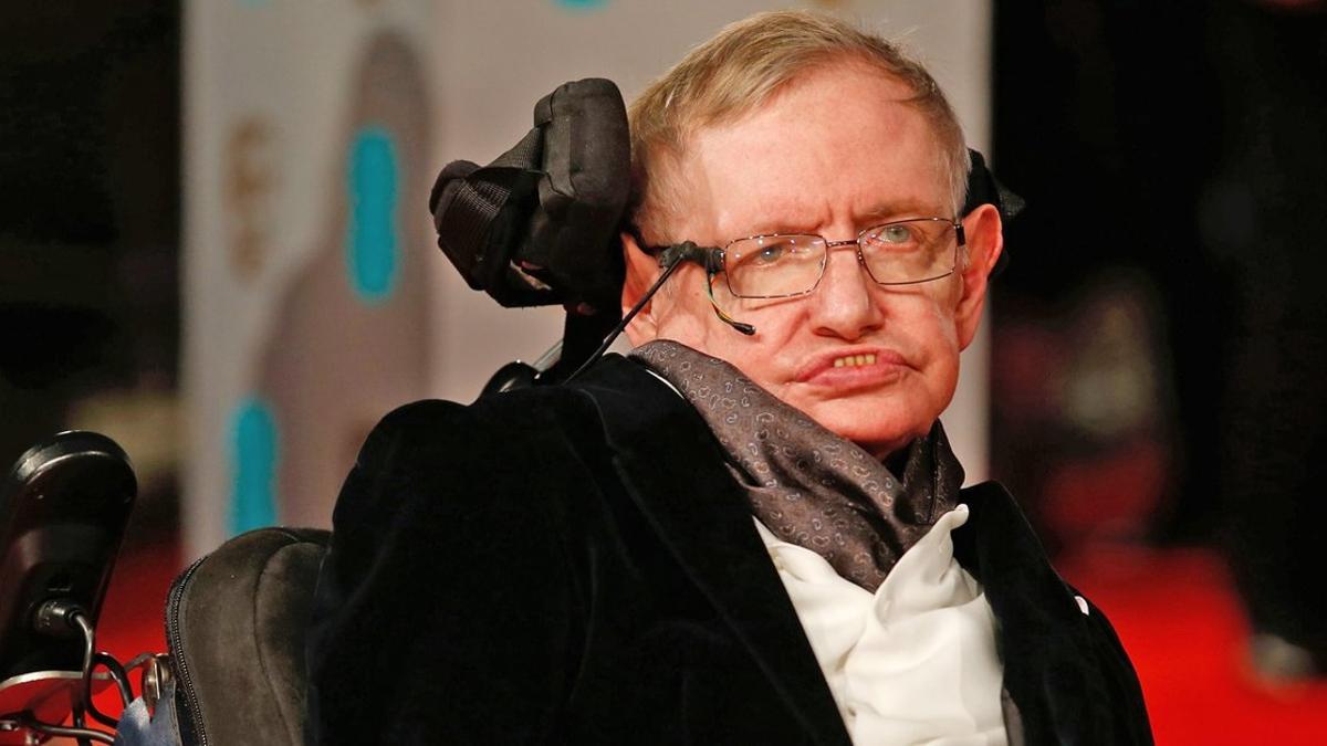 Stephen Hawking habló sobre la &quot;ciencia&quot; de los penales