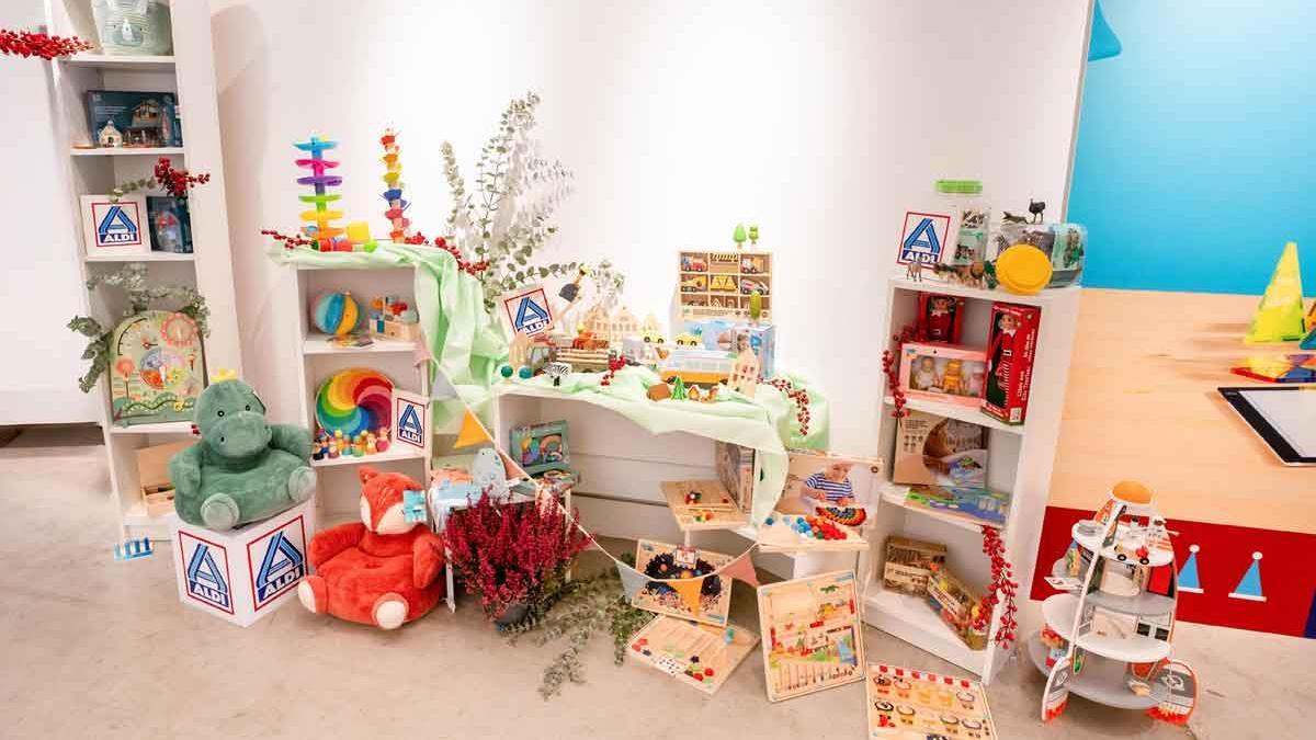 Surtido de juguetes de madera educativos de ALDI.