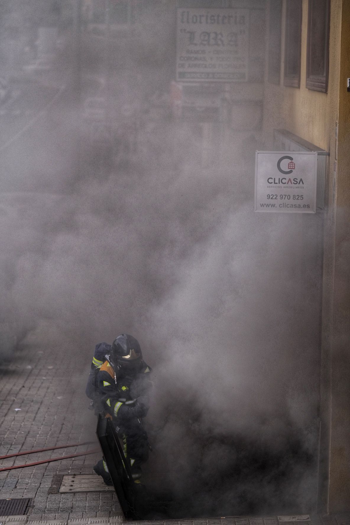 Incendio en un edificio de La Laguna