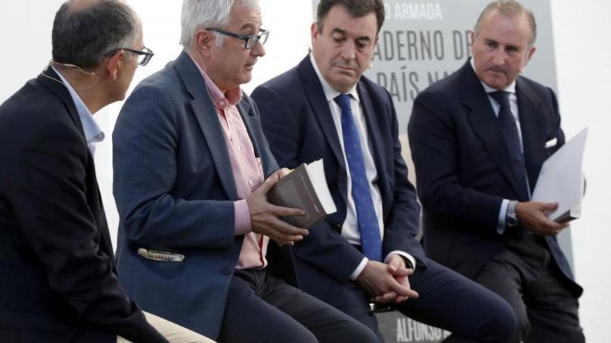 Juan Carlos Da Silva, Alfonso Armada, Román Rodríguez y Pablo Junceda presentaron la obra. |   // J. LORES