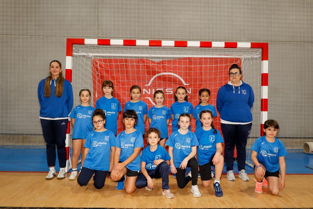 La presentación de los equipos del Siero Deportivo Balonmano, en imágenes La presentación de los equipos del Siero Deportivo Balonmano, en imágenes