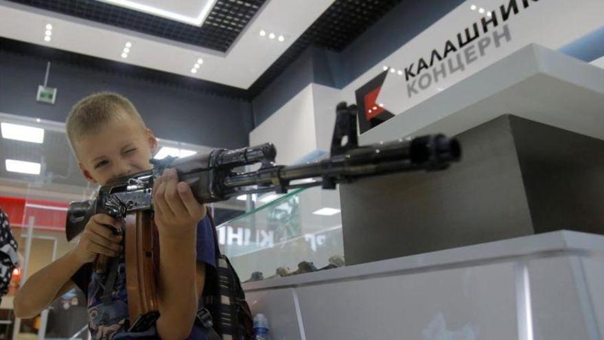 El &#039;duty free&#039; de kalashnikov