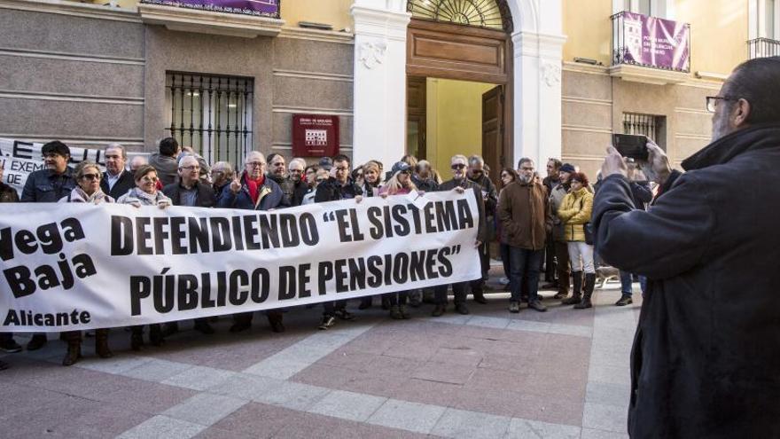 Una protesta para exigir una subida de las pensiones.