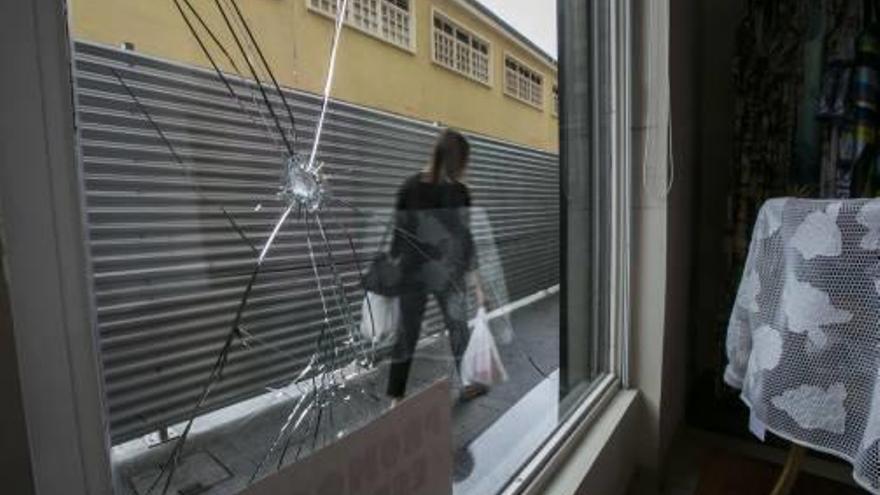 Dos asaltos a comercios del centro en dos semanas