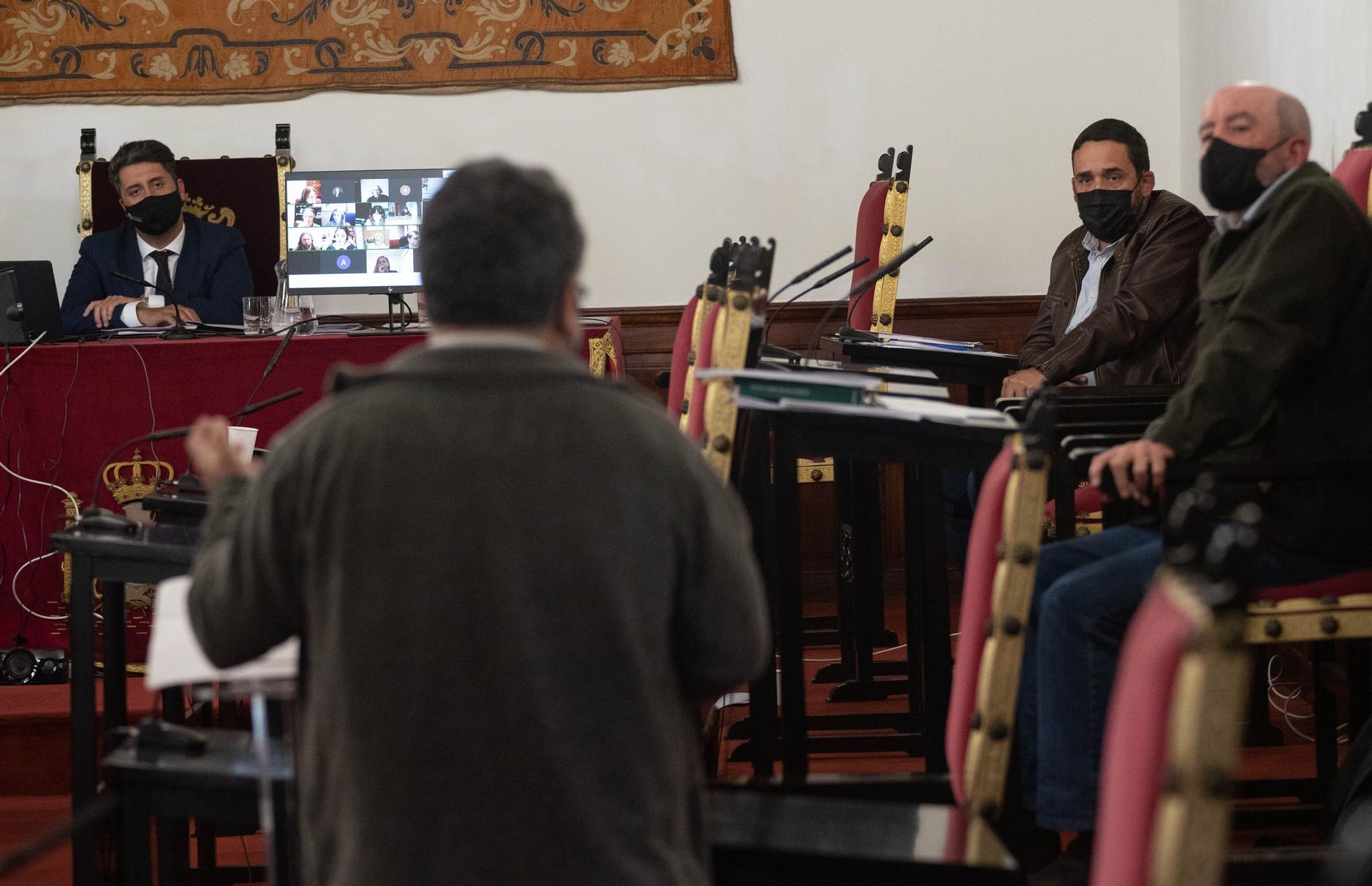 Pleno del Ayuntamiento de La Laguna correspondiente al mes de abril