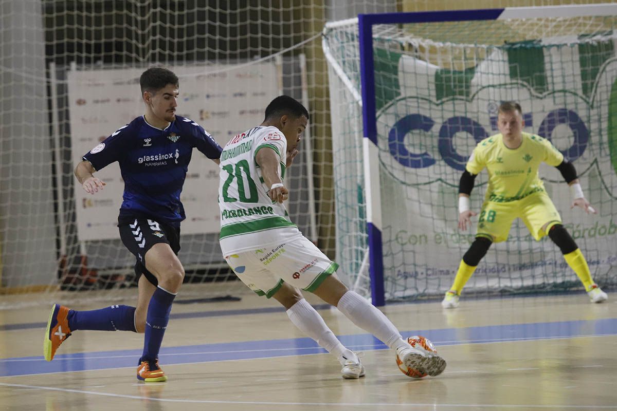 Las imágenes del derbi entre el Córdoba Futsal y el Betis en Vista Alegre