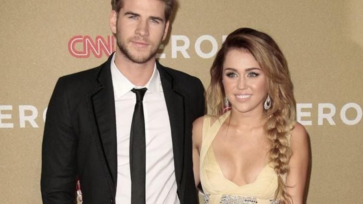 Miley Cyrus desmiente que se haya operado el pecho