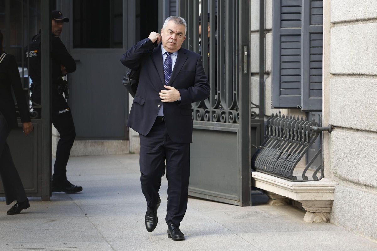 Cerdán declara tener 8.320 euros menos en el banco que cuando recogió el acta en 2023
