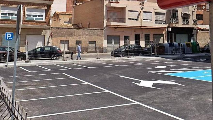 El aparcamiento de la calle Aragón tras finalizar las obras. | ÁXEL ÁLVAREZ