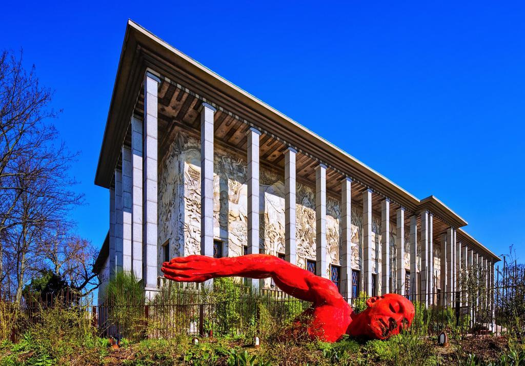 Exterior del Palacio de la Porte Dorée