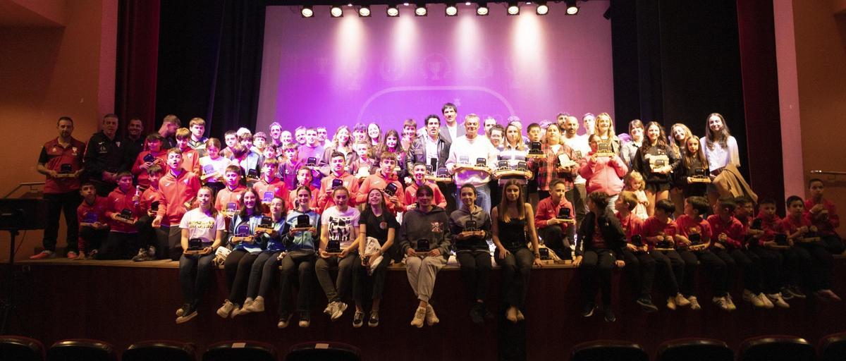 Foto de familia de la gala