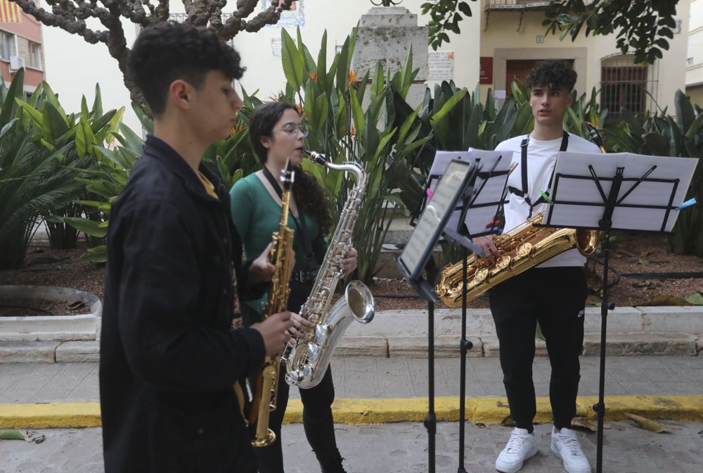 Paseo musical en Sagunt del Conservatorio Joaquín Rodrigo