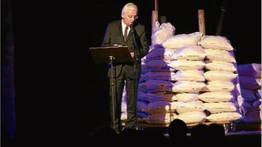 Ferran Mascarell va pronunciar el discurs inaugural de l&#039;acte, celebrat al Monestir de Ripoll.