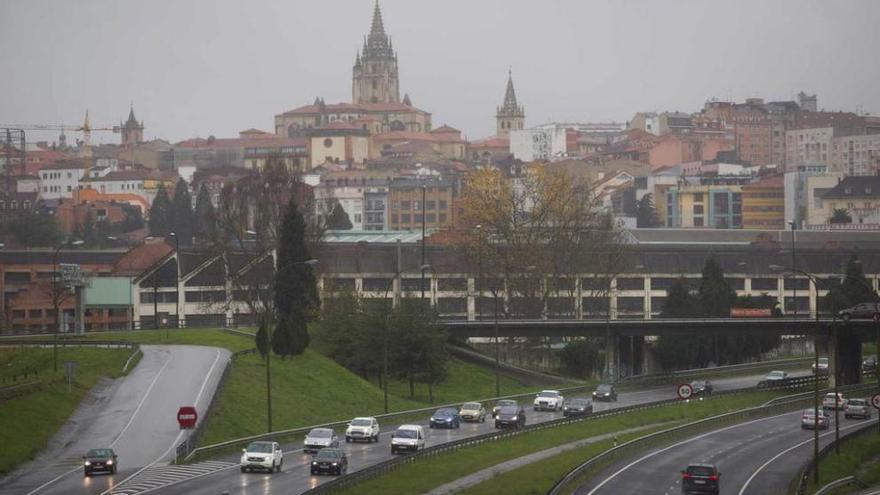 La autopista, recién abierta al tráfico tras el episodio de contaminación del puente de diciembre.