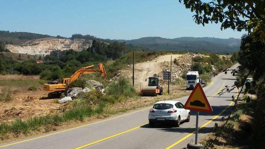 Zona en la que han empezado las obras del polígono de Morás.