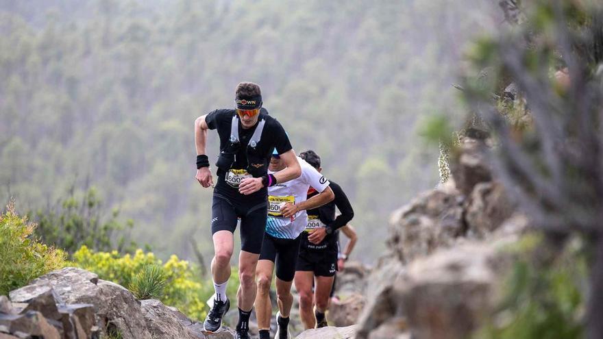 Meritorio tercer puesto del piloñés Diego Menéndez en la vigésimo séptima "The North Face Transgrancanaria"