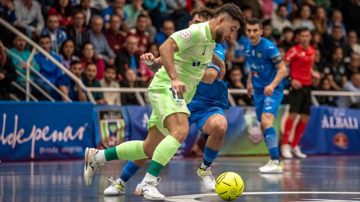 Catela anotó el 0-2 a pase de Miquel Feixas