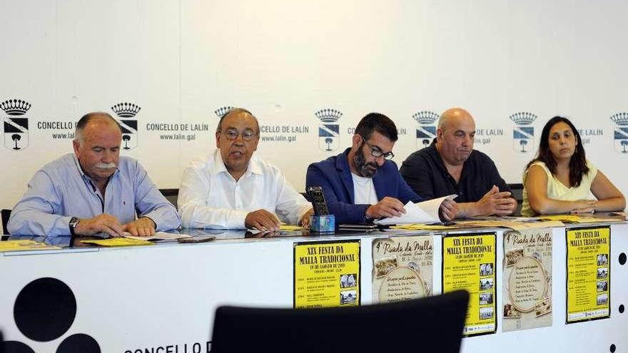 Míguez, Blanco, Vilariño, Jácome e Blanco, onte, durante a presentación do evento. // Bernabé/Javier Lalín