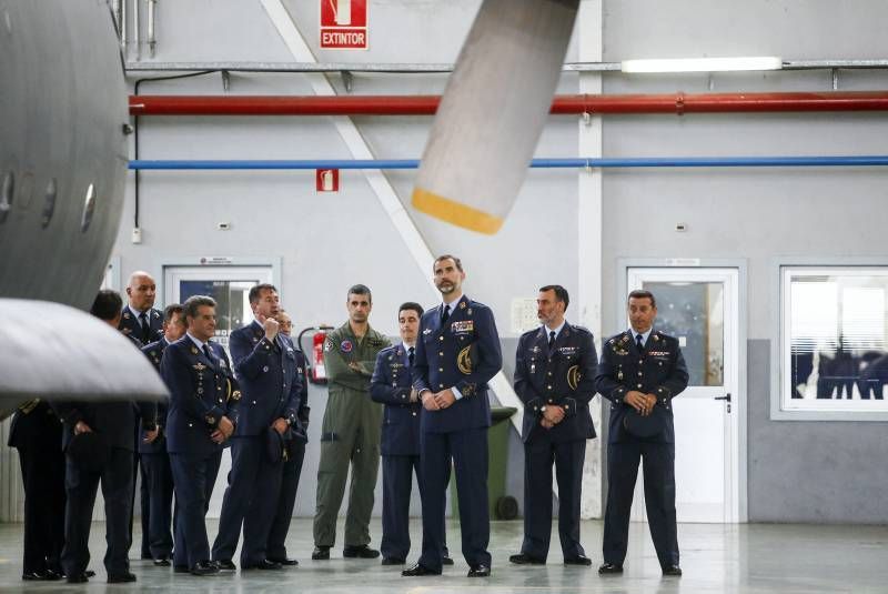 Fotogalería de la visita de Felipe VI a la Base Aérea de Zaragoza