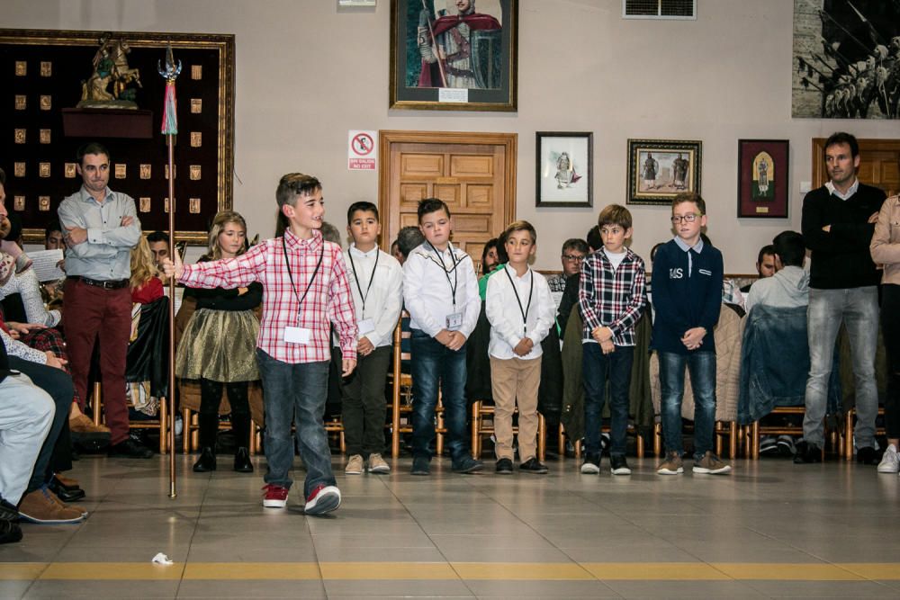 Concurso de sargentos infantiles de los Moros y Cristianos de Alcoy