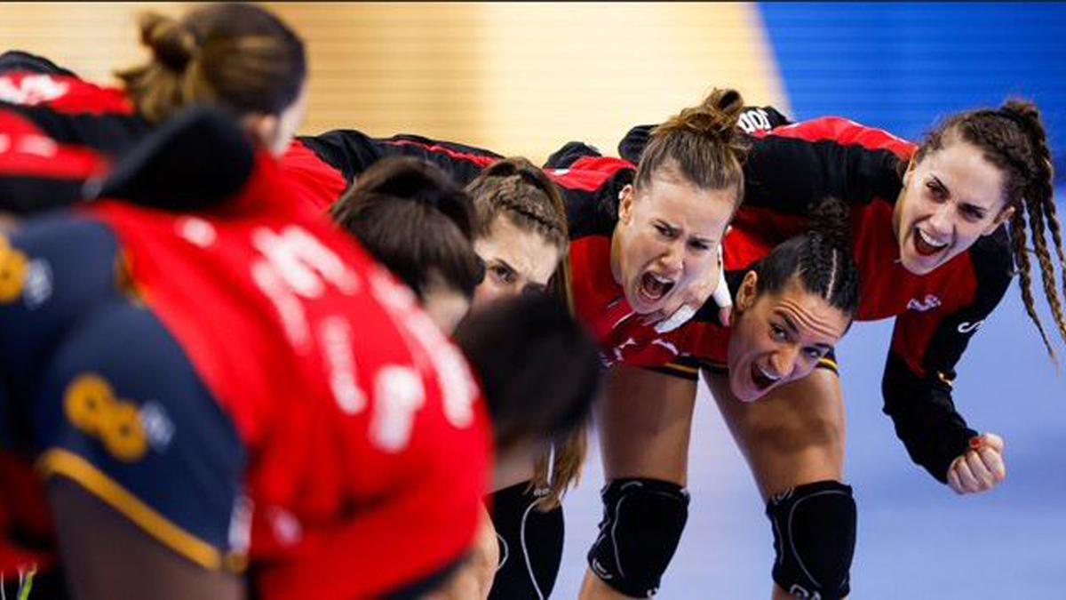 Las ‘Guerreras’ ya conocen a las selecciones a las que se enfrentarán en la ‘preliminary round’ del Campeonato del Mundo de balonmano femenino 2023, que se celebrará del 29 de noviembre al 17 de diciembre en Dinamarca, Noruega y Suecia.