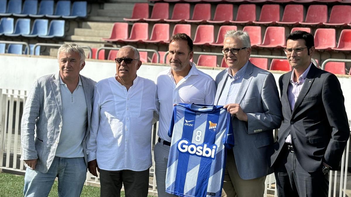 La presentació de Gosbi com a nou patrocinador principal del Figueres.