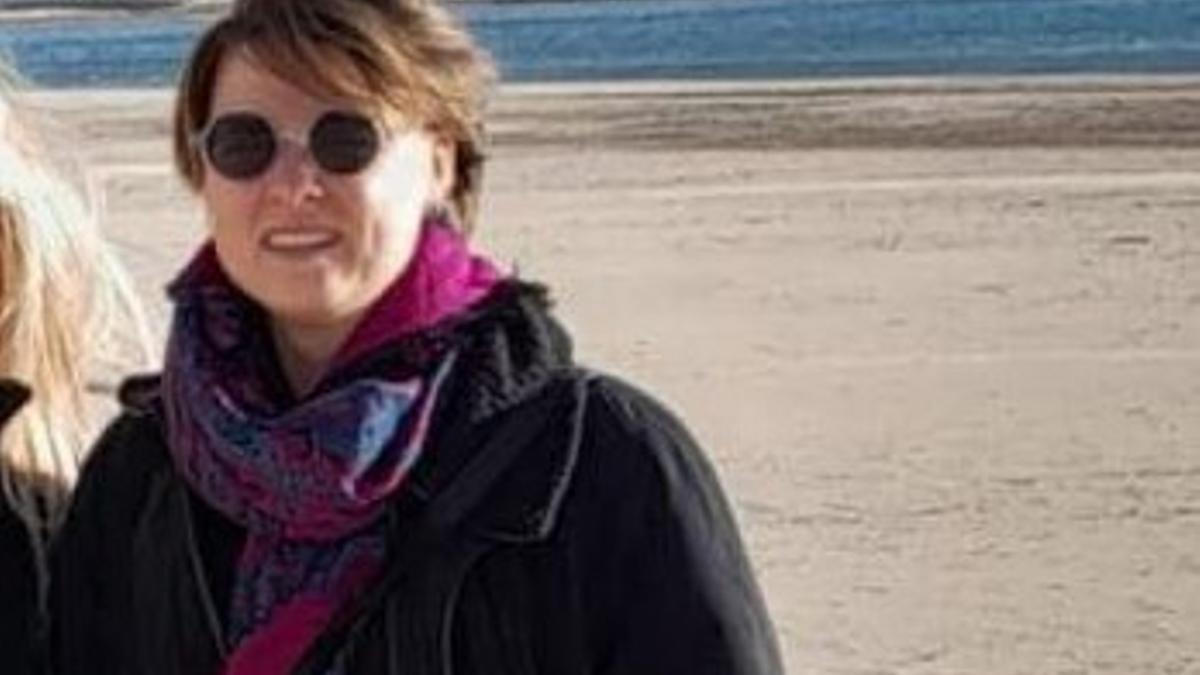 El ayuntamiento de Cullera pide ayuda ciudadana para localizar a Lara Staquet desaparecida en la tarde del domingo.