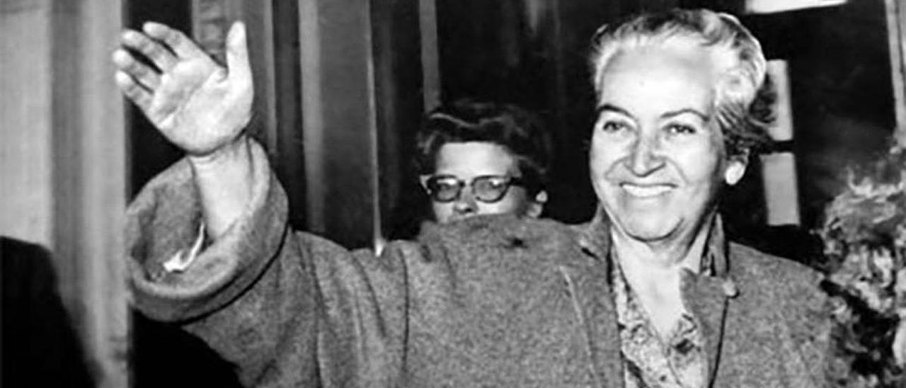 Gabriela Mistral.