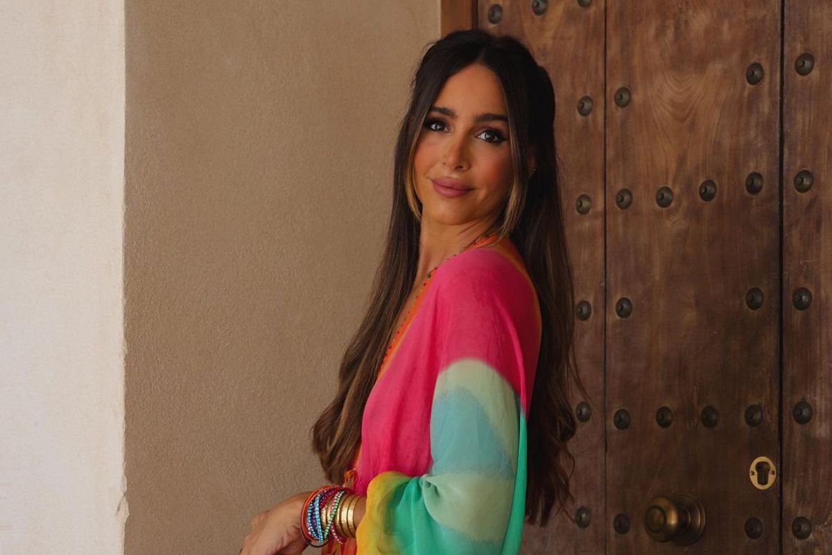 Rocío Osorno con vestido largo 'tie dye' de Zara.